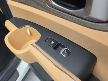 2022 Kia Sorento с пробегом 73 017 км