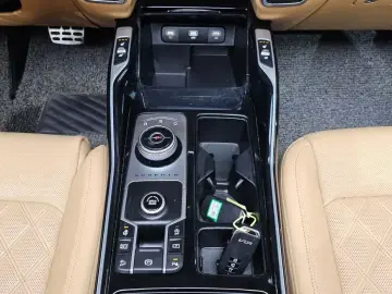 2023 Kia Sorento с пробегом 45 694 км