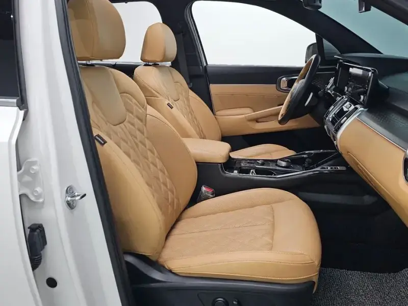 2023 Kia Sorento с пробегом 45 694 км