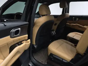 2020 Kia Sorento с пробегом 81 795 км