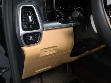 2020 Kia Sorento с пробегом 81 795 км