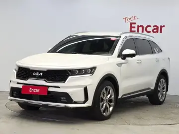 2023 Kia Sorento с пробегом 45 630 км