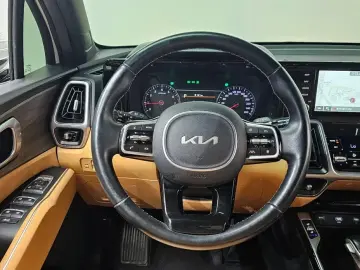 2022 Kia Sorento с пробегом 86 876 км