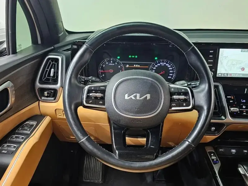 2022 Kia Sorento с пробегом 86 876 км