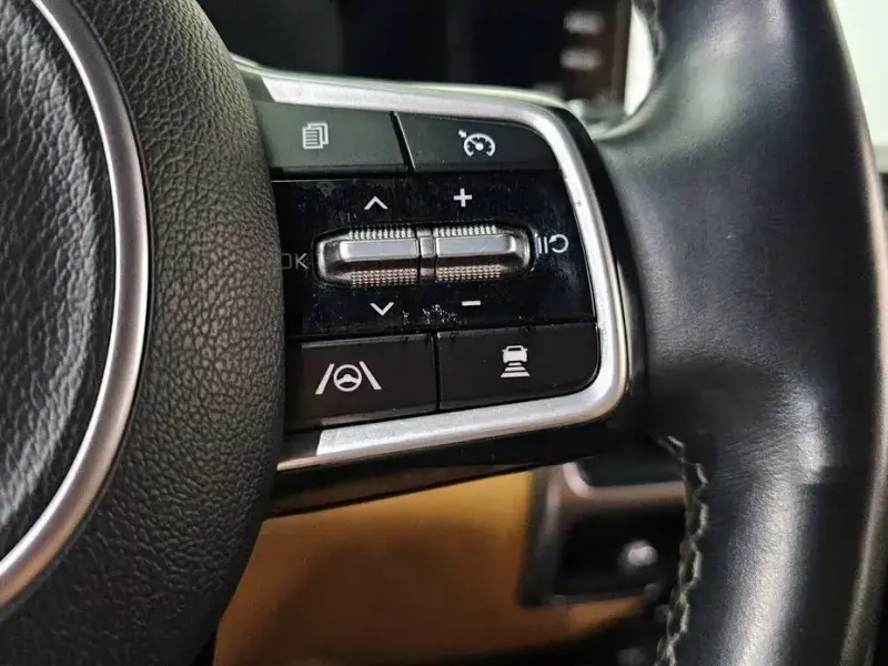 2022 Kia Sorento с пробегом 86 876 км