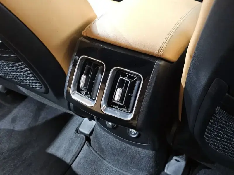 2022 Kia Sorento с пробегом 86 876 км