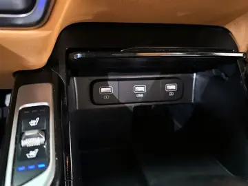 2022 Kia Sorento с пробегом 86 876 км
