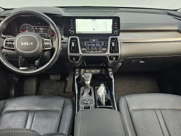 2022 Kia Sorento с пробегом 55 410 км