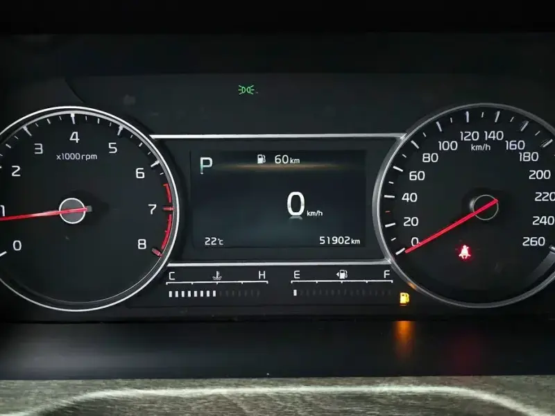 2022 Kia Sorento с пробегом 51 902 км