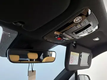 2023 Kia Sorento с пробегом 27 542 км