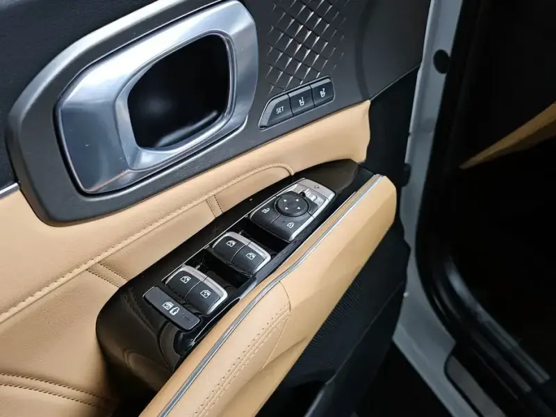 2022 Kia Sorento с пробегом 16 921 км
