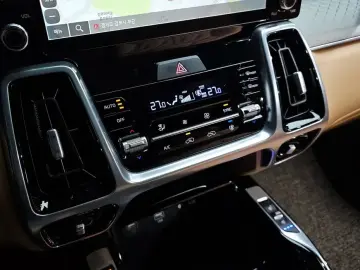 2022 Kia Sorento с пробегом 16 921 км