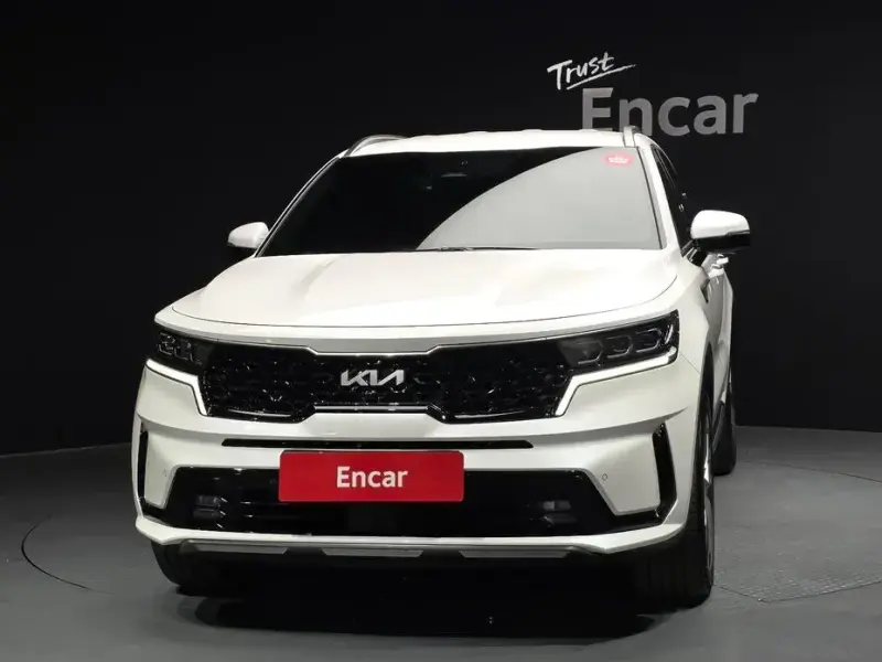 2023 Kia Sorento с пробегом 41 932 км
