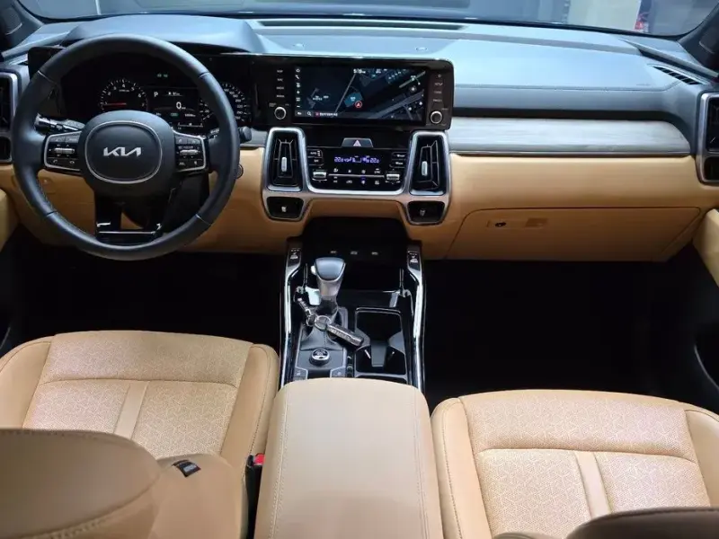 2022 Kia Sorento с пробегом 53 598 км