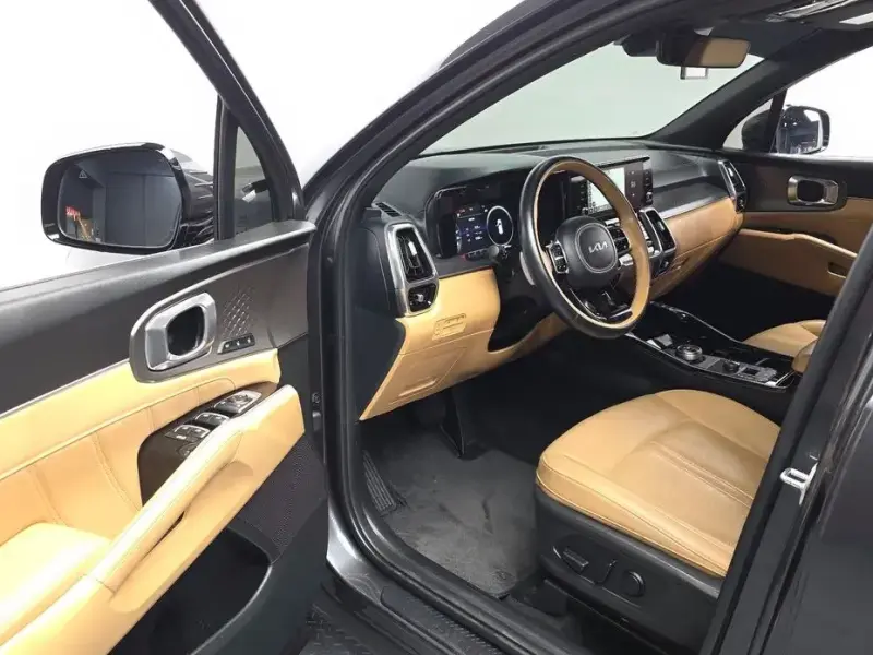 2023 Kia Sorento с пробегом 39 416 км