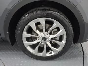 2023 Kia Sorento с пробегом 39 416 км
