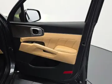2023 Kia Sorento с пробегом 39 416 км