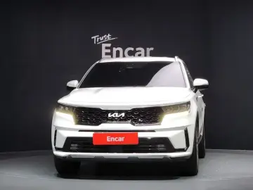 2023 Kia Sorento с пробегом 12 551 км