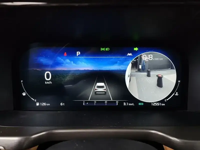 2023 Kia Sorento с пробегом 12 551 км