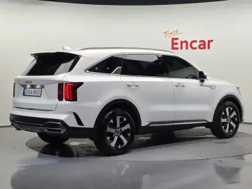2023 Kia Sorento с пробегом 109 673 км