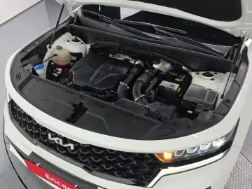 2023 Kia Sorento с пробегом 109 673 км
