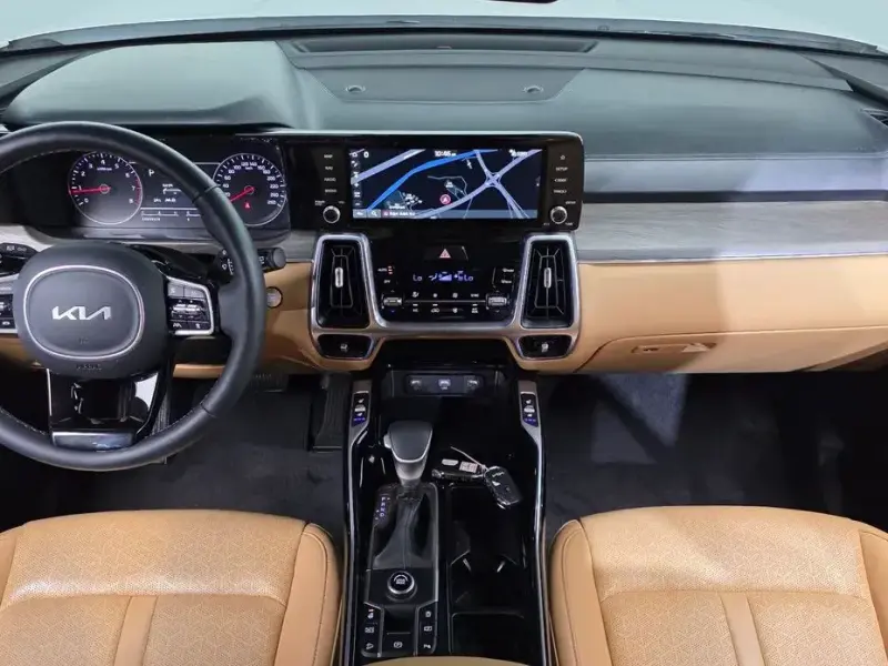 2023 Kia Sorento с пробегом 109 673 км