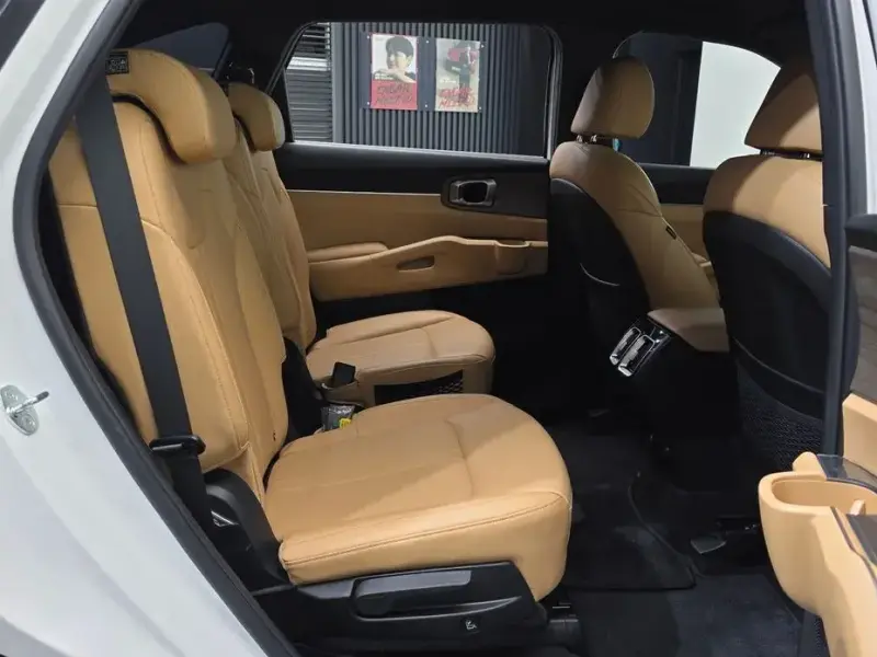2023 Kia Sorento с пробегом 109 673 км