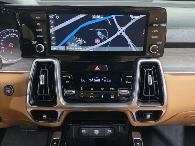 2023 Kia Sorento с пробегом 109 673 км