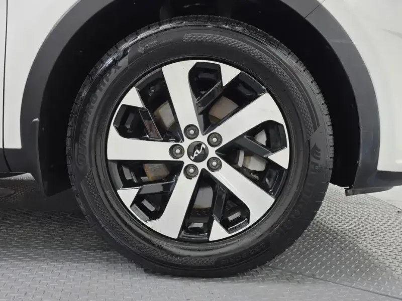 2023 Kia Sorento с пробегом 109 673 км