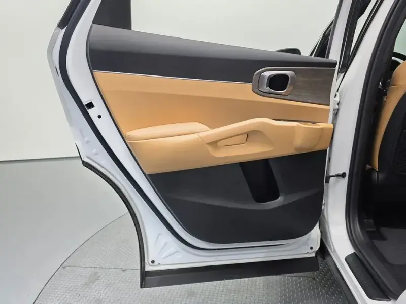 2023 Kia Sorento с пробегом 109 673 км
