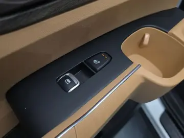 2023 Kia Sorento с пробегом 109 673 км