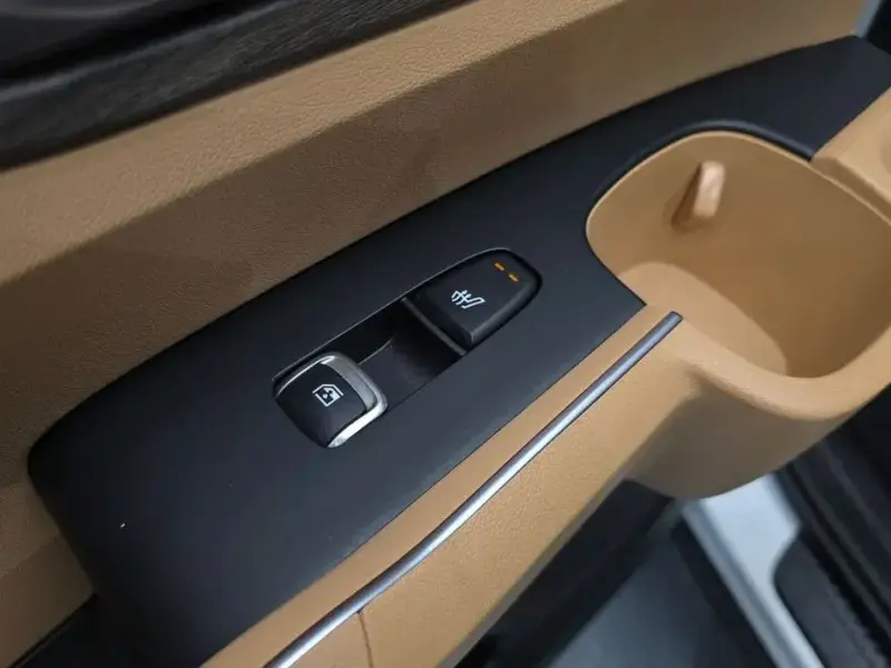 2023 Kia Sorento с пробегом 109 673 км