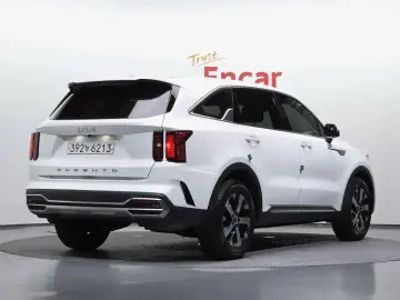 2022 Kia Sorento с пробегом 108 351 км