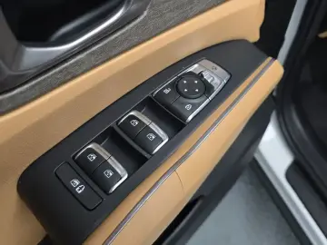 2023 Kia Sorento с пробегом 109 673 км