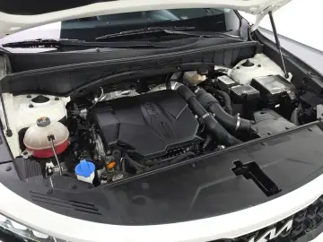 2022 Kia Sorento с пробегом 108 351 км