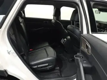 2022 Kia Sorento с пробегом 108 351 км