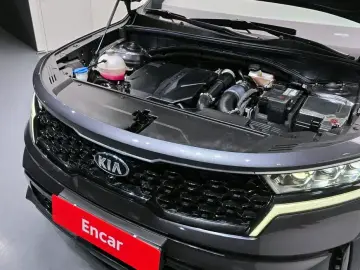 2021 Kia Sorento с пробегом 18 015 км