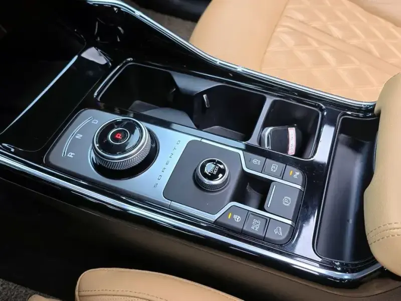 2021 Kia Sorento с пробегом 18 015 км