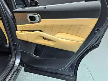 2021 Kia Sorento с пробегом 28 295 км