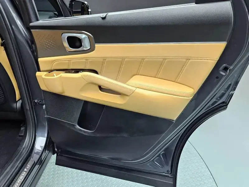 2021 Kia Sorento с пробегом 28 295 км