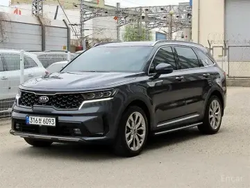 2021 Kia Sorento с пробегом 14 594 км