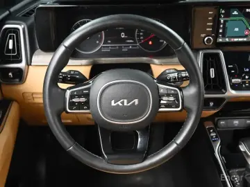 2022 Kia Sorento с пробегом 118 296 км