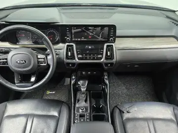 2020 Kia Sorento с пробегом 182 776 км