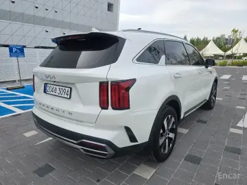 2022 Kia Sorento с пробегом 66 016 км