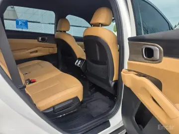 2022 Kia Sorento с пробегом 66 016 км