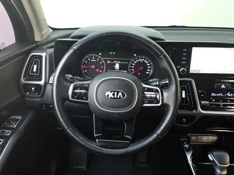 2021 Kia Sorento с пробегом 156 133 км