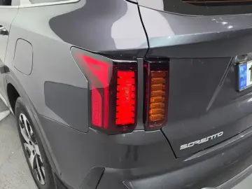 2023 Kia Sorento с пробегом 28 410 км