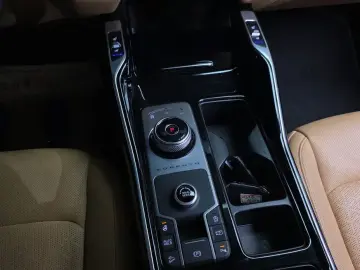 2022 Kia Sorento с пробегом 48 944 км