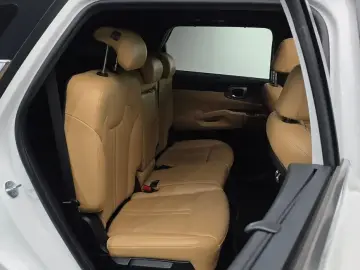 2022 Kia Sorento с пробегом 48 944 км