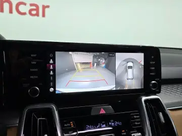 2022 Kia Sorento с пробегом 48 944 км